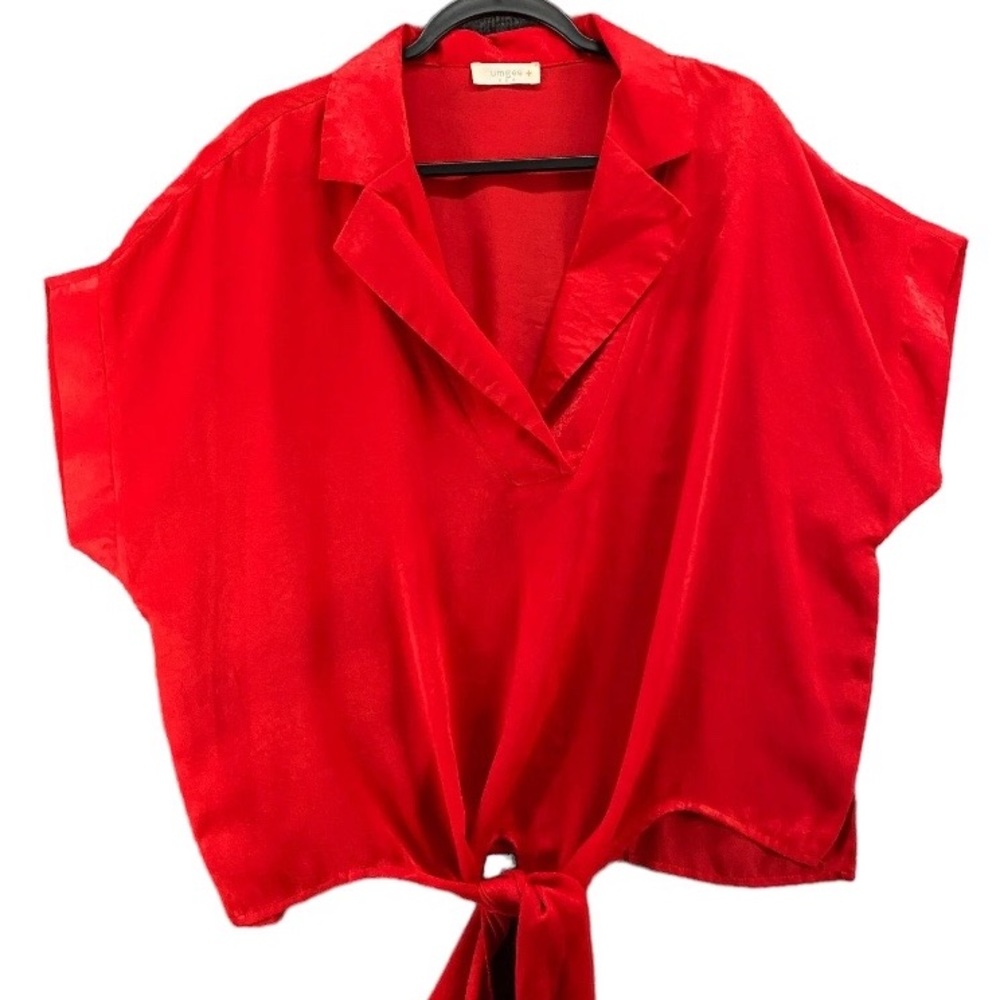 NWT Umgee Tie Waist Short Sleeve Lightweight Red Satiny Blouse Size L Large
